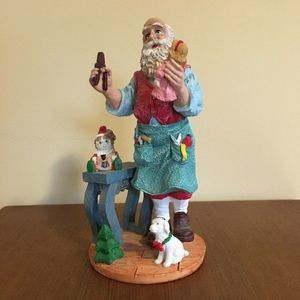Santa Workshop Resin Statue Figure